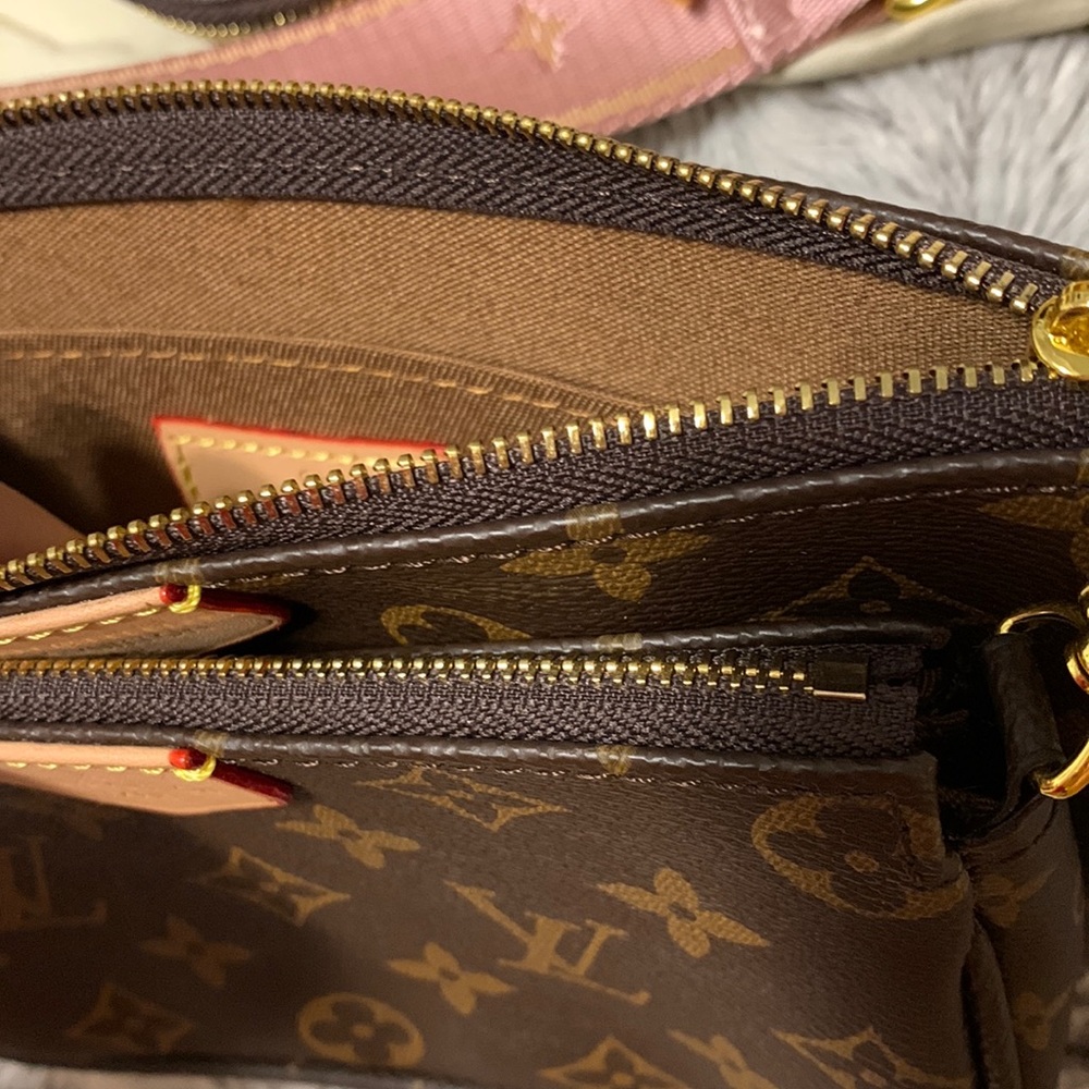 Multi Pochette Accessories crossbody bag